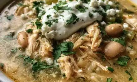 Healthy White Chicken Chili: A Comforting and Nutritious Meal