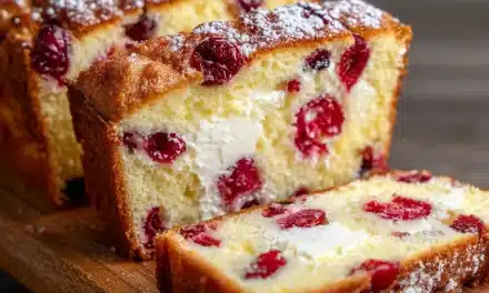 Cream Cheese Cranberry Loaf – A Quick and Easy Holiday Treat