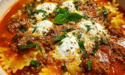 Lasagna Soup: A Comforting and Delicious 30-Minute Recipe