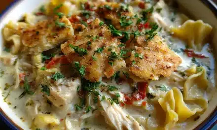 Comforting White Chicken Lasagna Soup: A Delicious 30-Minute Meal