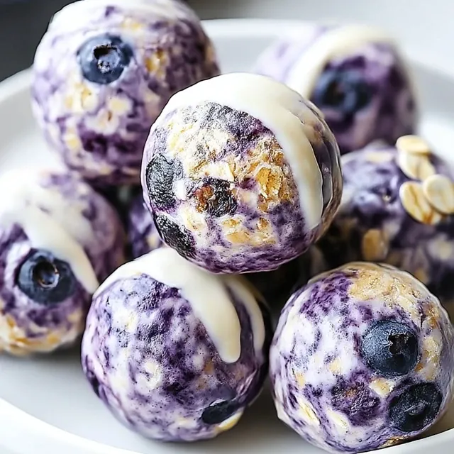 Blueberry Cheesecake Protein Bites: A Quick and Healthy Treat