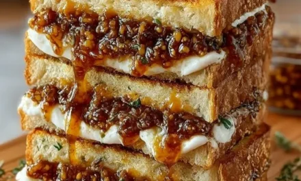 Grilled Fig Jam Sandwich: A Delightful Lunchtime Treat