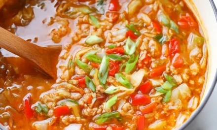 Paleo Egg Roll Soup: A Healthy, Express Meal Ready in 30 Minutes