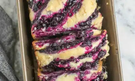 Blueberry Babka with Almond Streusel – A Delightful Pastry Delight