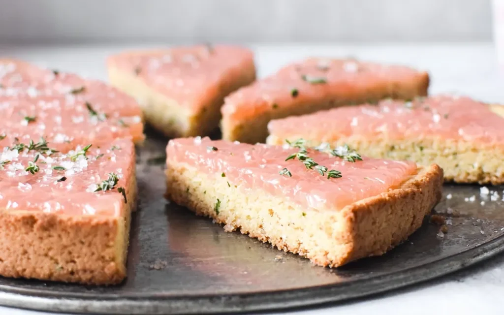 Grapefruit and Thyme Shortbread – A Timeless Delight