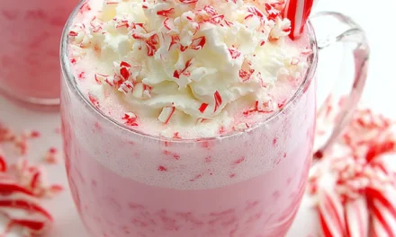 Peppermint Eggnog Punch – A Cozy Holiday Delight