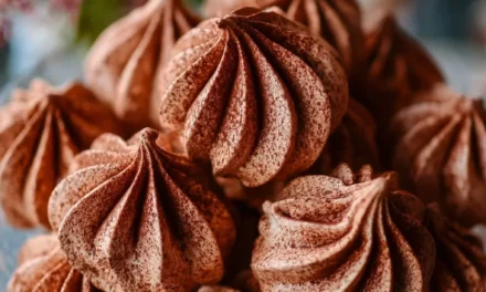 Chocolate Meringue Cookies: Delightful Homemade Treats