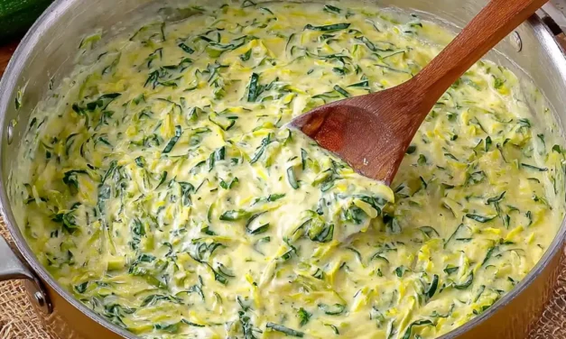 Irresistible Zucchini Sauce: A Comforting and Homemade Delight