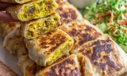 Moroccan Chicken-Stuffed Msmen: A Flavorful Express Dish