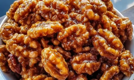 Praline Crunch: Irresistible Bite-Sized Delights