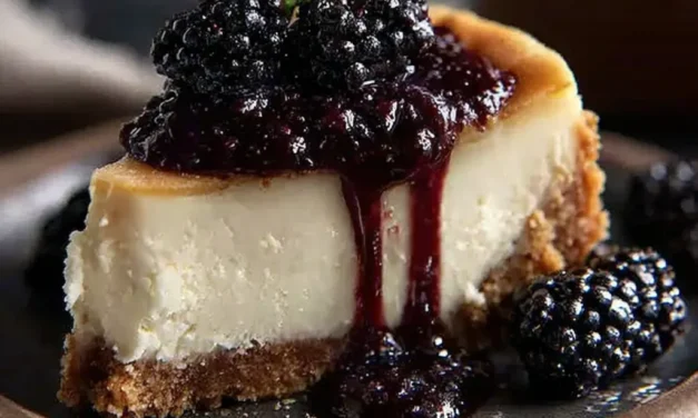 Mulberry & Earl Grey Cheesecake – A Decadent Delight