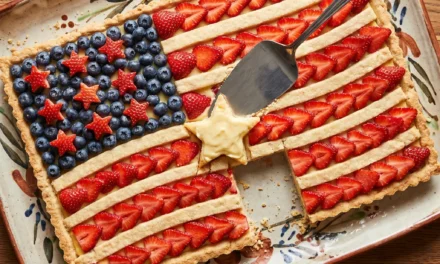 Fruit-Tart Flag: A Festive Dessert That Wows Every Crowd