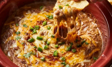 Crock Pot Bean Dip: A Flavorful Dip for Any Occasion