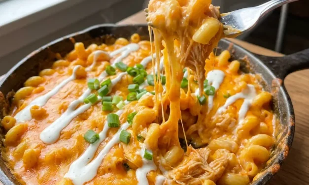 Buffalo Chicken Mac: A Deliciously Cheesy Comfort Meal